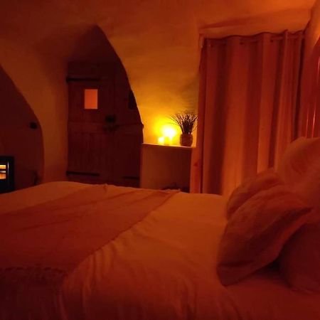Nuit Romantique Avec Spa Privatif Meilhaud Extérieur photo