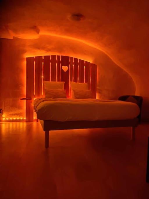 Nuit Romantique Avec Spa Privatif Meilhaud Extérieur photo